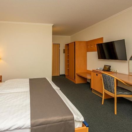 Waldhotel Kurfuerst Kaisersesch Bagian luar foto