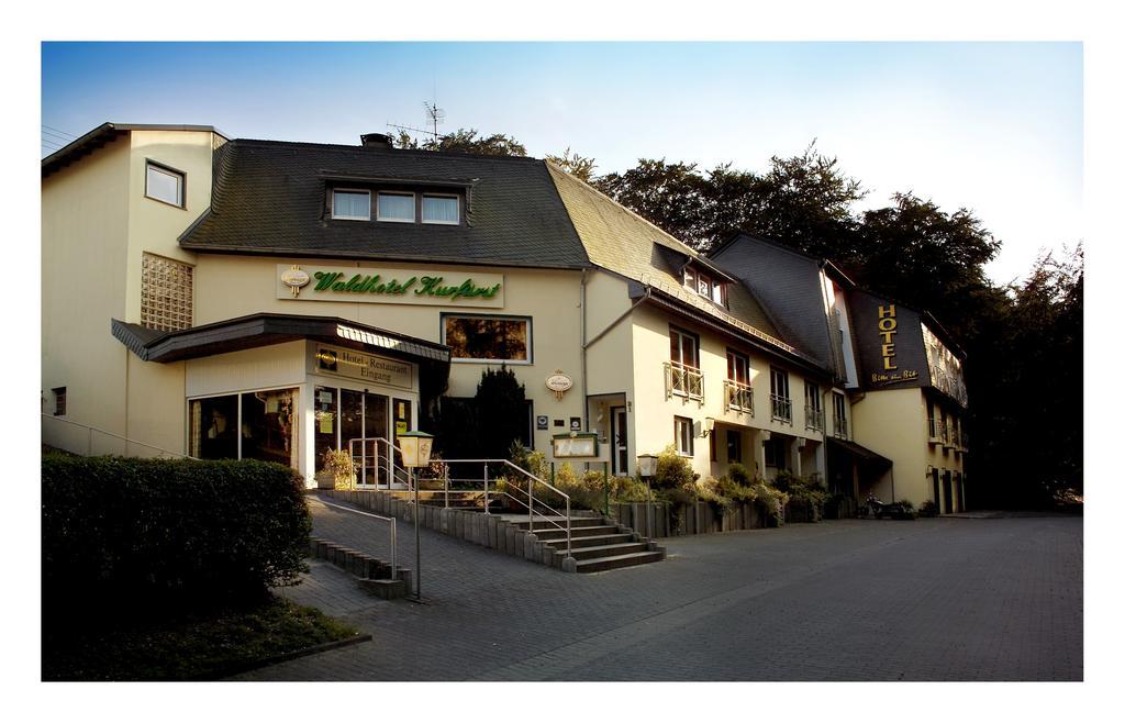 Waldhotel Kurfuerst Kaisersesch Bagian luar foto