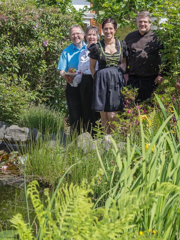 Waldhotel Kurfuerst Kaisersesch Bagian luar foto