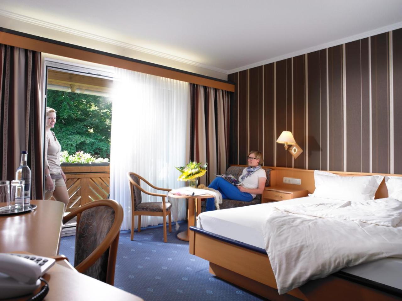 Waldhotel Kurfuerst Kaisersesch Bagian luar foto
